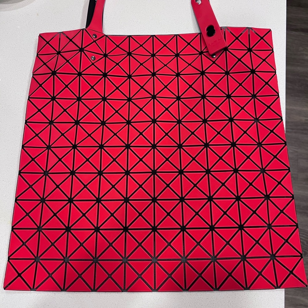 Issey Miyake BAOBAO in Red Matt
